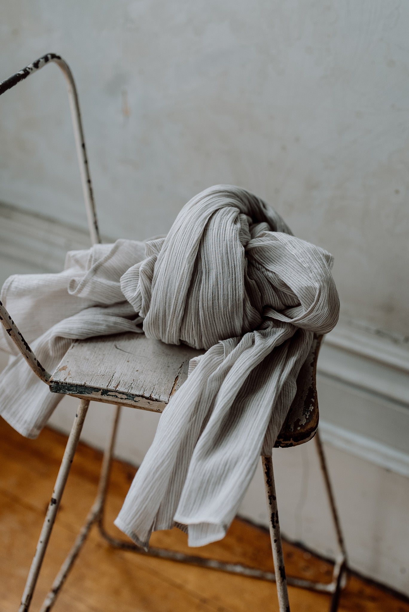 Kirby Scarf | Chalk