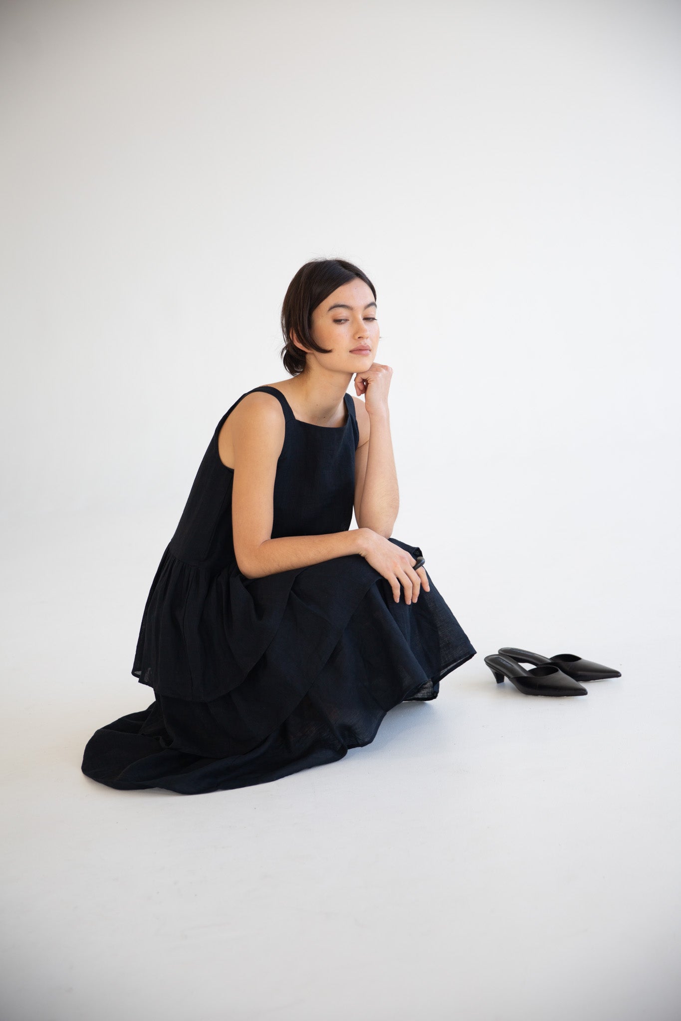 Madeline Ruffle Dress | Black