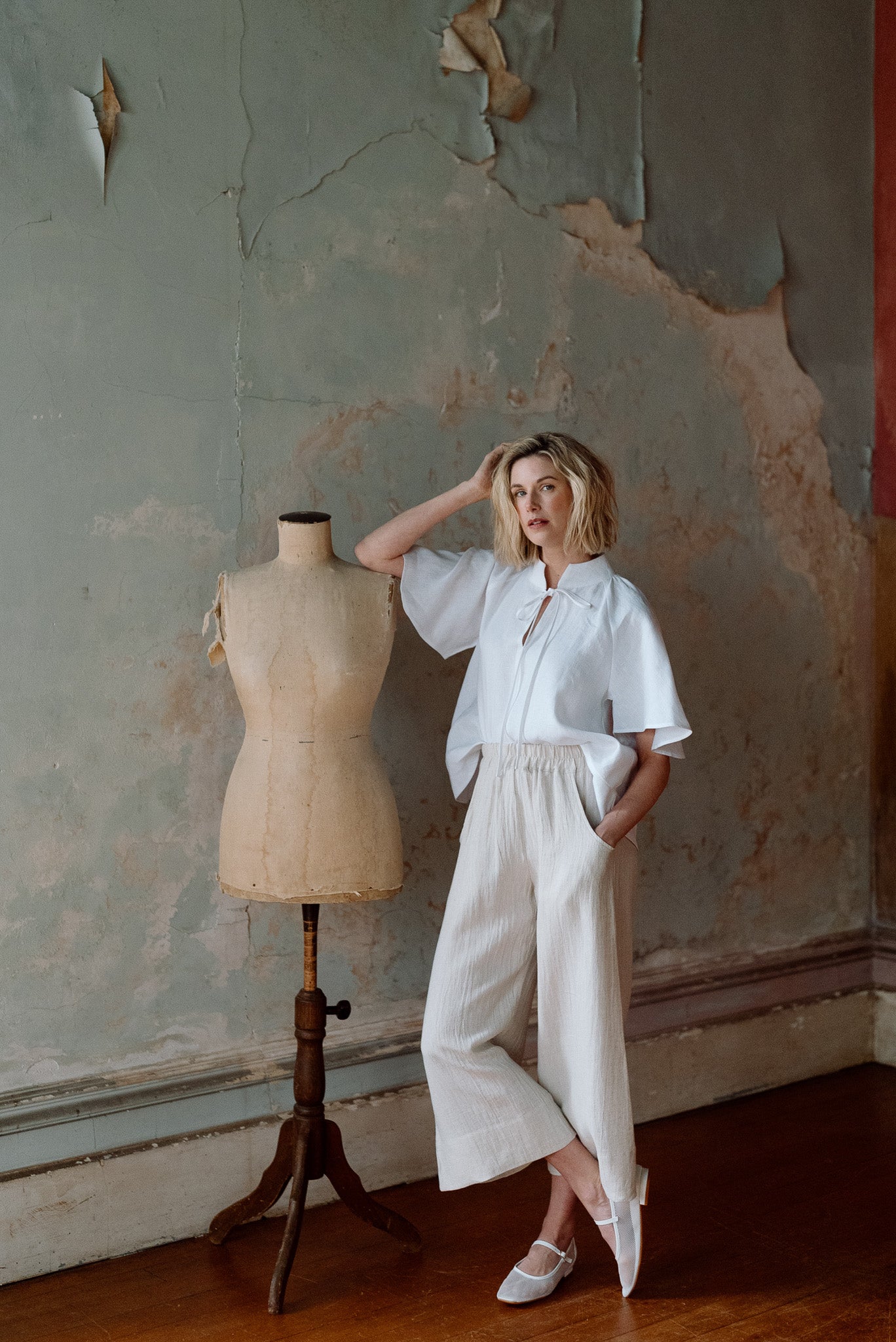 Oliver Pant | Neutral Crush