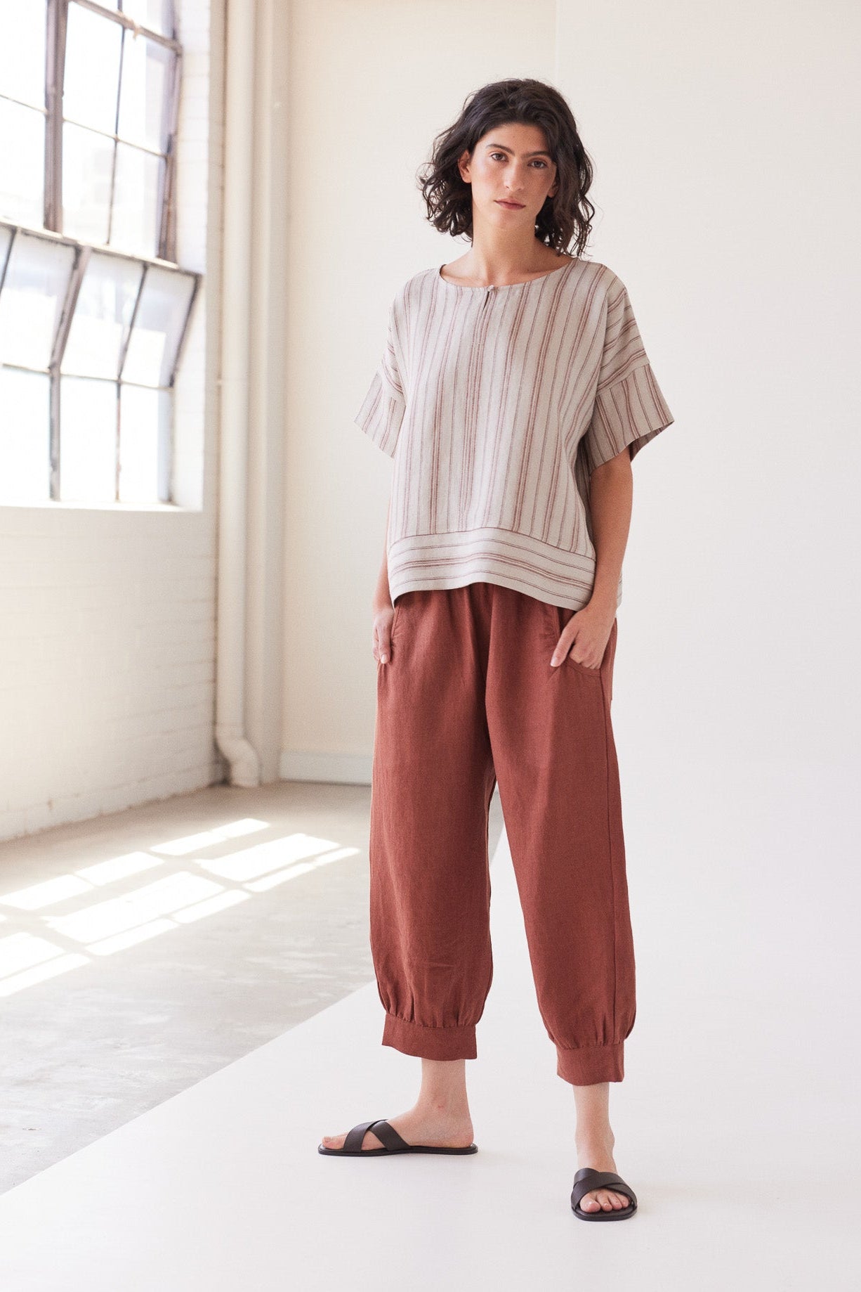 Tabitha Cropped Pant | Brick