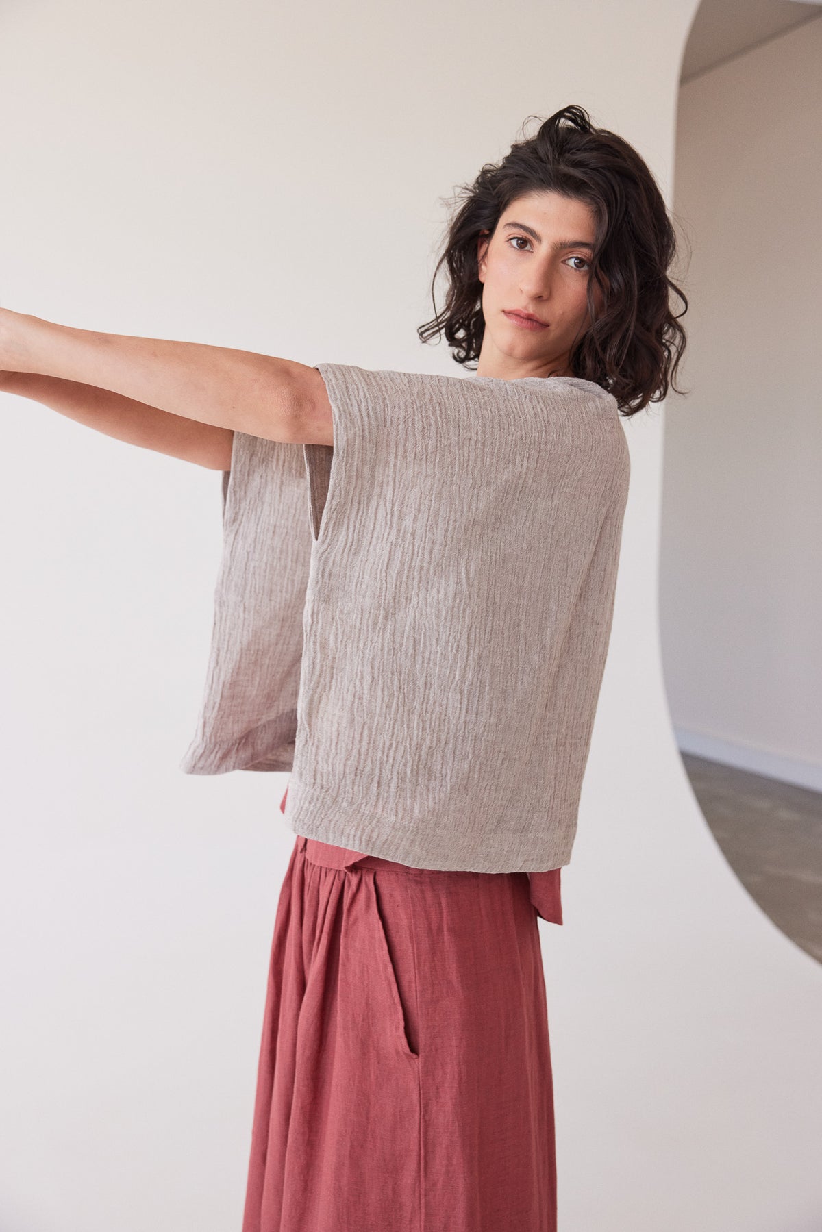 Tommy Layering Top | Stone Gauze
