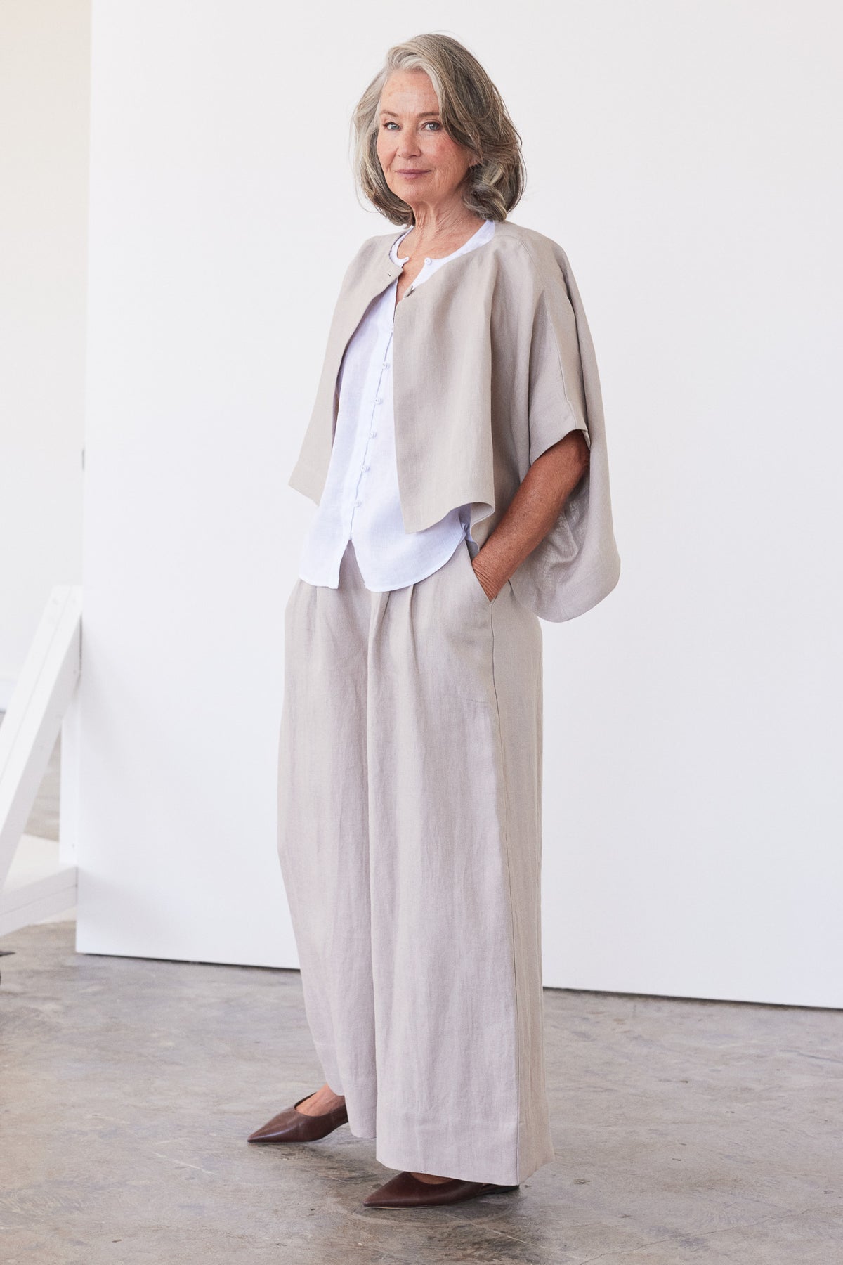 Tussie Capelet | Stone