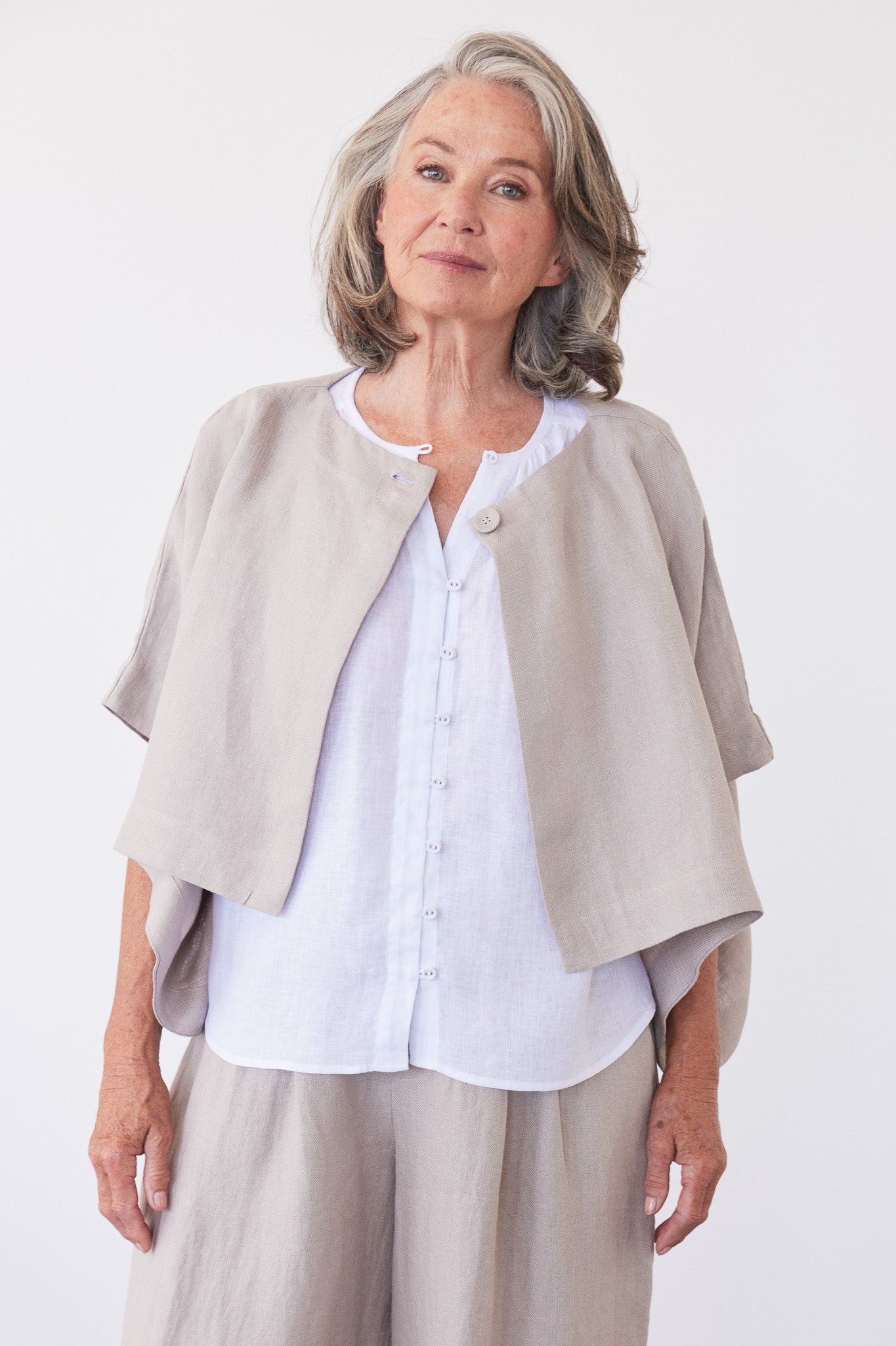 Tussie Capelet | Stone